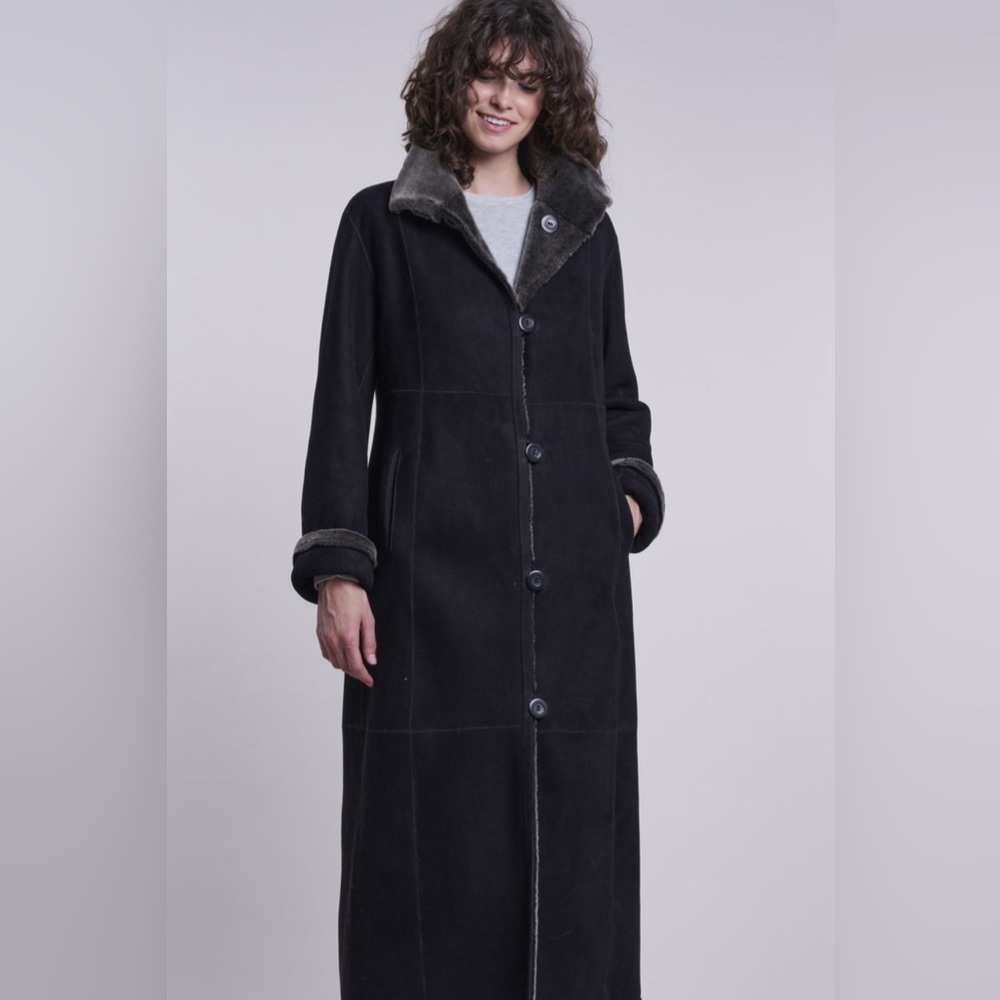 Blue Duck Maxi Length Shearling Coat Size Medium